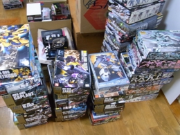 ガンプラ　買取品/ヤフオク出品他　撮影風景
