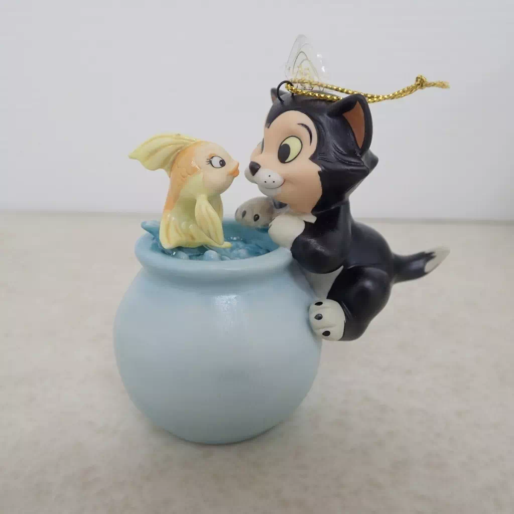 WDCC Purrfect Kiss フィガロ＆クレオ