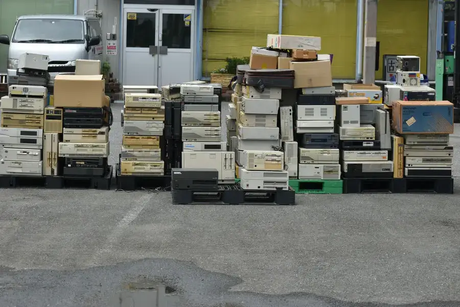 壊れているパソコン