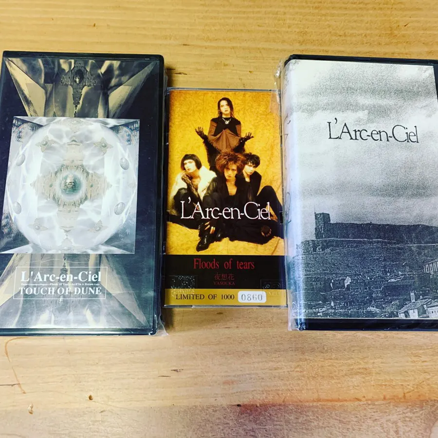 ラルク】L'Arc～en～Cielのインディーズ時代の超激レアCD＆VHS紹介 ...