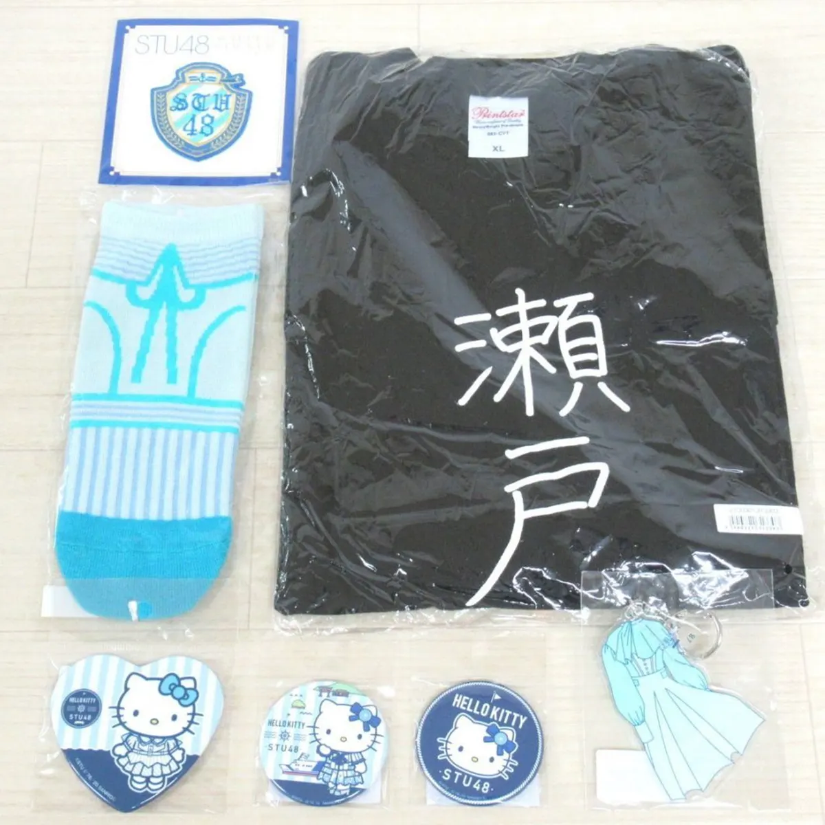 STU48 グッズ 瀬戸恋Tシャツ 缶バッジ等