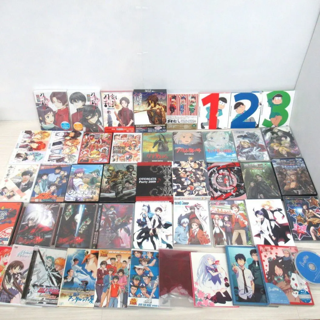 アニメDVD Blu-ray大量 進撃の巨人 青の祓魔師 おそ松さん 刀剣乱舞など