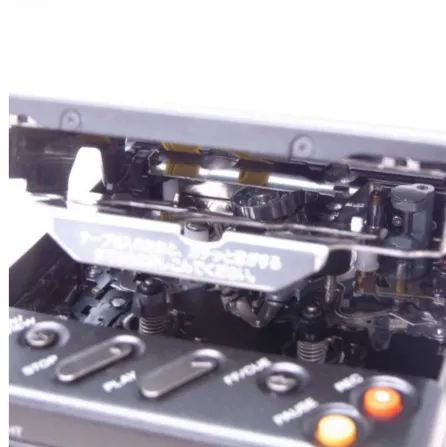 SONY TCD-D3 テープ入れ部分