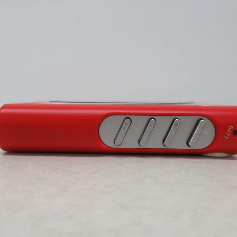 WM-50 Redの側面にあるボタン