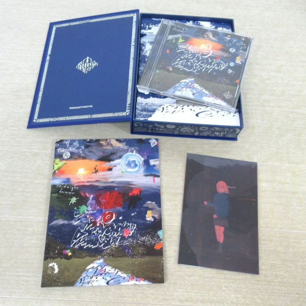 ずっと真夜中でいいのに。の「潜潜話 」CD 初回生産限定盤 α、β を大阪府堺市のお客様よりお譲りいただきました！