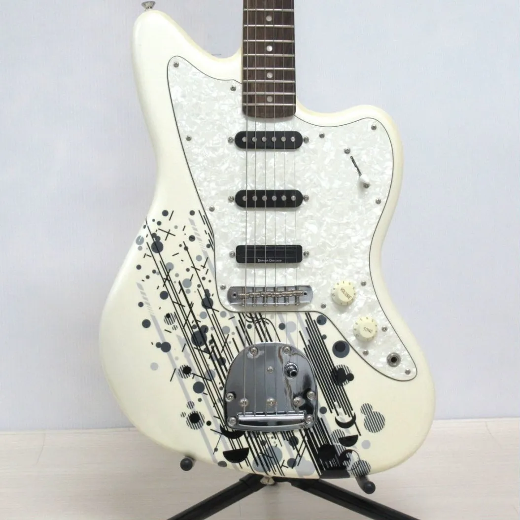 Squier by Fender 【SCANDAL MAMI JAZZMASTER PEARL WHITE 】本体