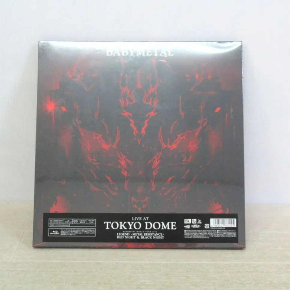 BABYMETAL LIVE AT TOKYO DOME Blu-ray 初回限定盤　裏面
