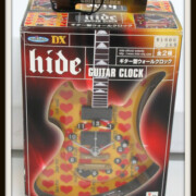 ギター型ウォールクロック イエローハート hide X JAPAN ギター型ウォールクロック イエローハート hide