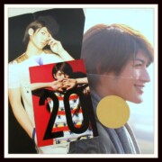 三浦春馬 俳優・タレント 三浦春馬 初版 写真集 20TH ANNIVERSARY SPECIAL BOOK「20」ポスター2枚ステッカー付き