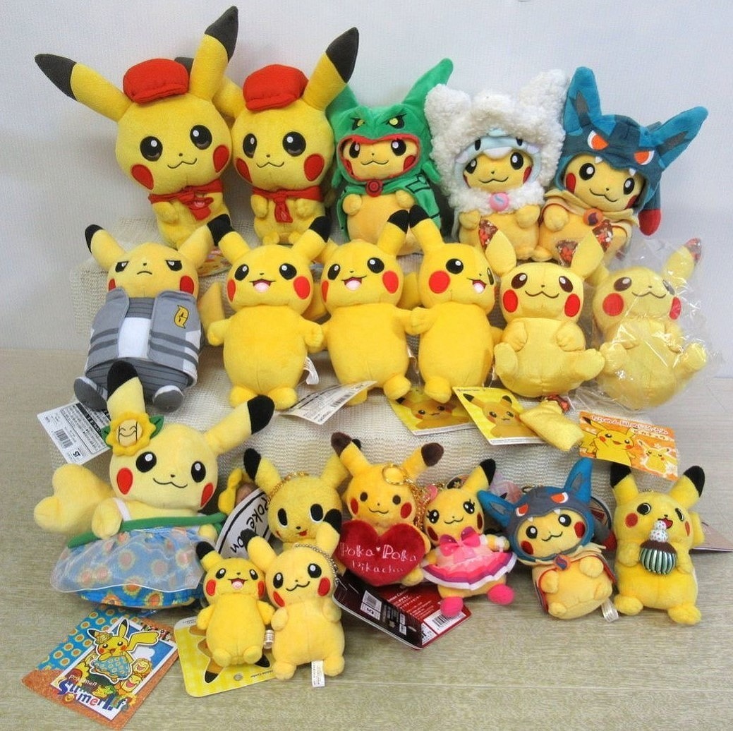 ポケモンセンター製のピカチュウぬいぐるみやマスコット