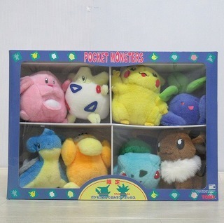TOMY トミー ポケモン ぬいぐるみ ギフトボックス 8体セット