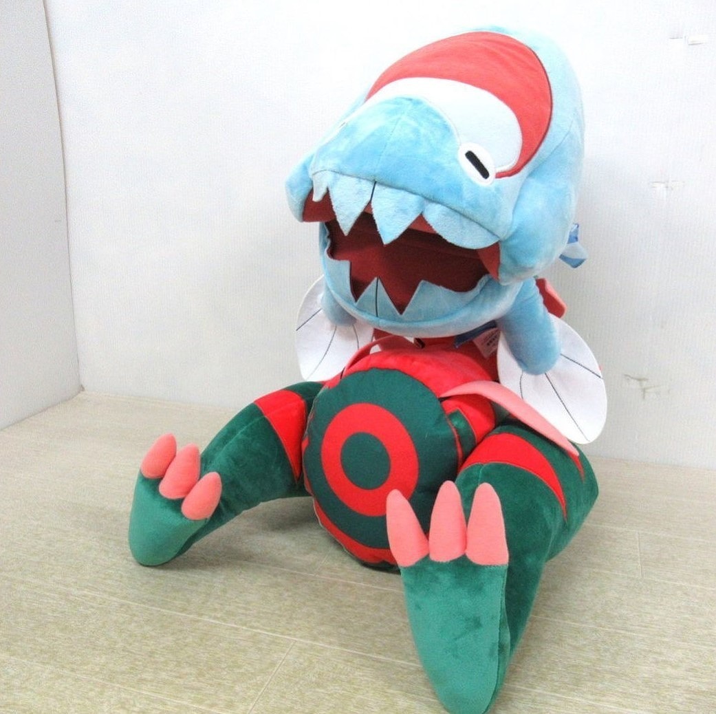 タカラトミーモール限定のエラがみ!ウオノラゴン(こだわりスカーフ付き)ぬいぐるみ