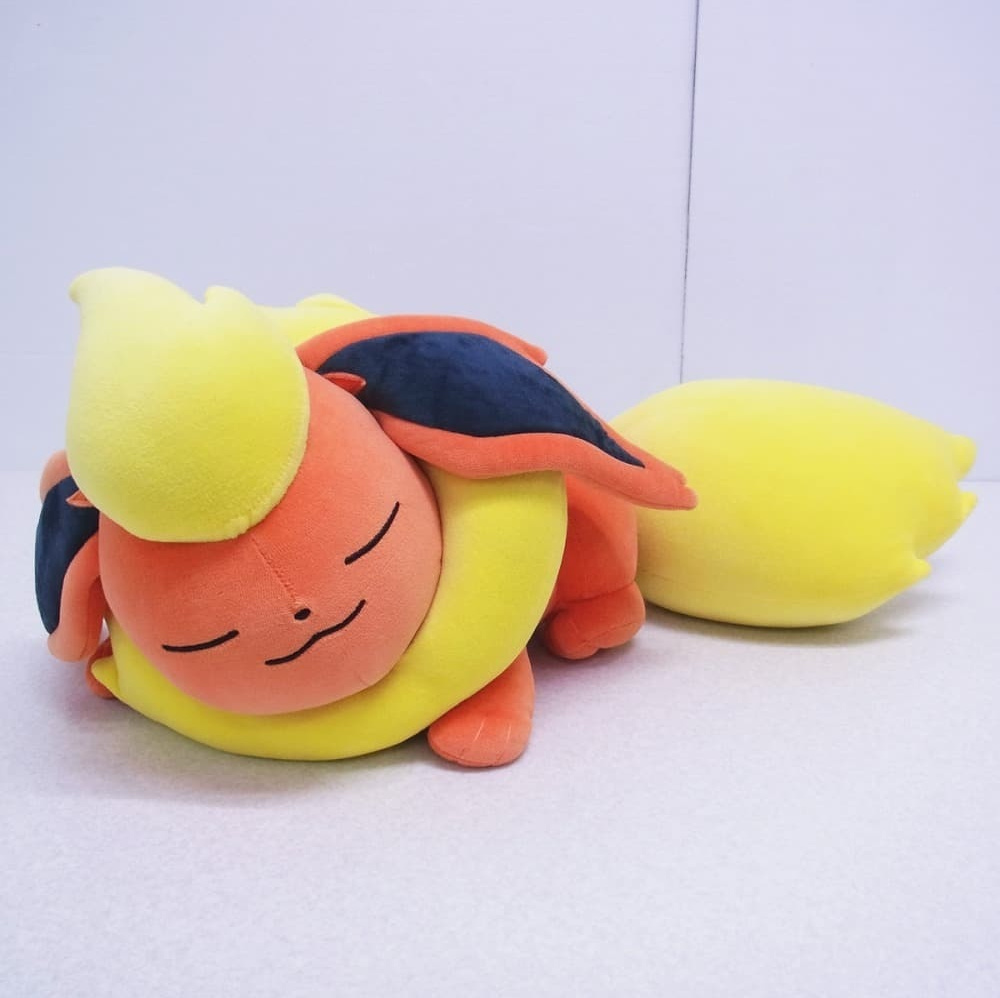 ぬいぐるみ へんしん！メタモン ニンフィア